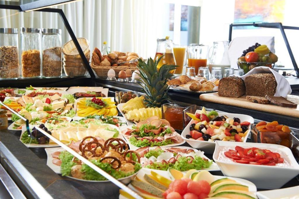 Hotel Mueller Cafe & Wein - Mondholzhotel Veitshöchheim Dış mekan fotoğraf