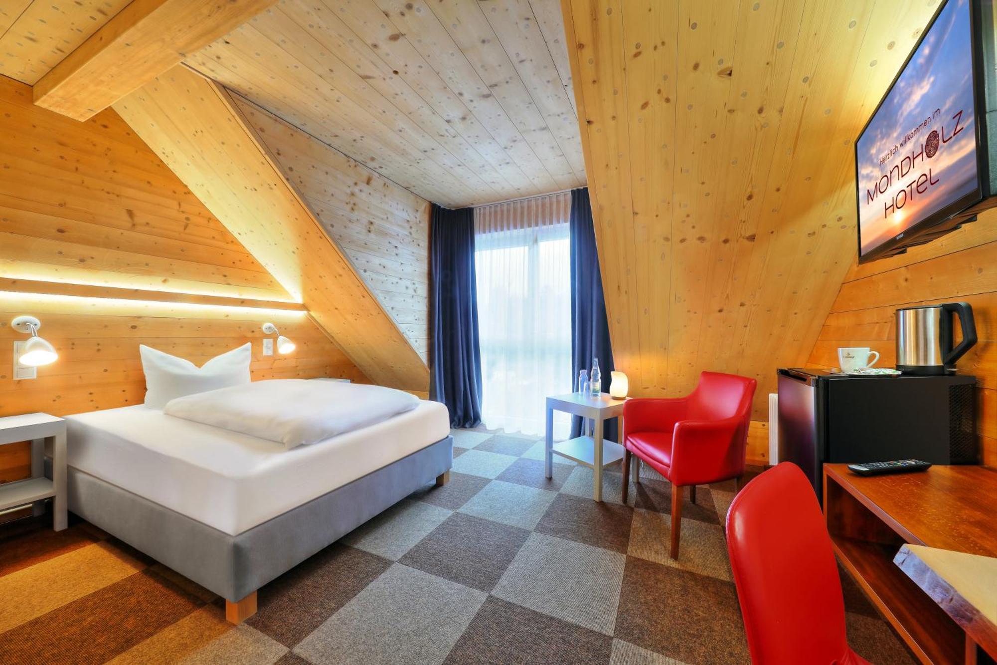 Hotel Mueller Cafe & Wein - Mondholzhotel Veitshöchheim Dış mekan fotoğraf